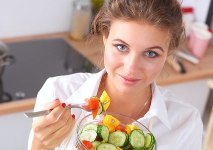 أهم 10 نصائح للمحافظة على صحة الجهاز الهضمي