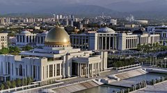 تركمانستان تحظر "المتعة" على طلاب جامعاتها!