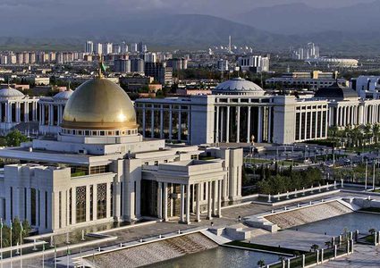 تركمانستان تحظر "المتعة" على طلاب جامعاتها!