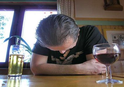 كشف خطر جديد للكحول يطال الجينات