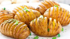 بطاطس بالفرن