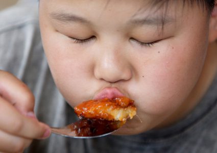 في مدرسة بالصين..عقاب قاس لمن يكتسب جرامات إضافية