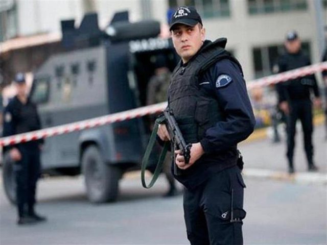 الشرطة التركية تتطارد تبحث عن مئات الأشخاص بسبب المراهنات