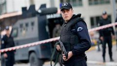 الشرطة التركية تتطارد تبحث عن مئات الأشخاص بسبب المراهنات