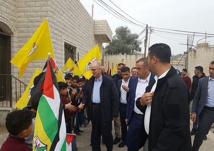 أهالي بلدة كفر رمان يستقبلون رئيس الوزراء