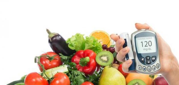 ما هي أهم الأطعمة التي تحافظ على انخفاض مستوى السكر بالدم ؟