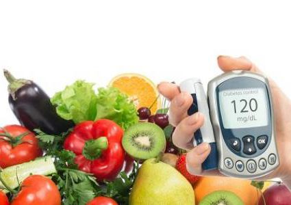 ما هي أهم الأطعمة التي تحافظ على انخفاض مستوى السكر بالدم ؟