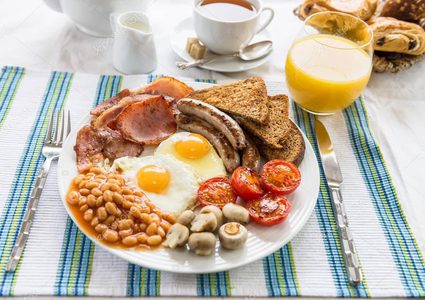 وجبة الإفطار ليست أهم وجبة في اليوم لمن يريد خسارة الوزن