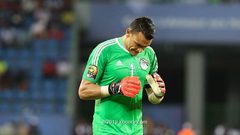منتخب مصر يصدم الحضري