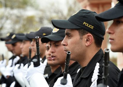 تونس تستدعي سفير الجزئر بعد مقتل ربان سفينتها