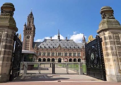 محكمة لاهاي بصدد البت في شكوى طهران ضد واشنطن