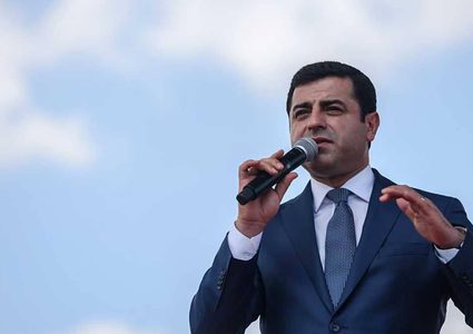 ترشيح صلاح الدين دمرداش لجائزة نوبل للسلام