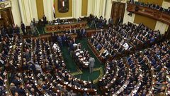 البرلمان المصري يتلقى اقتراحات بتعديل الدستور