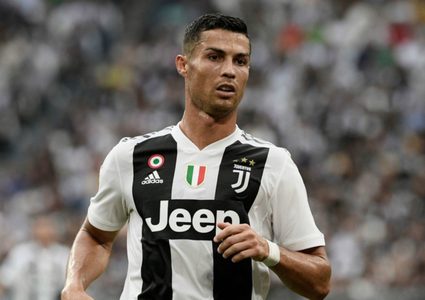 رونالدو: الكل يراقب الأفضل