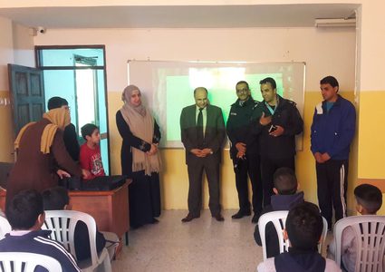 أريحا :الشرطة تنظم يوم مروري