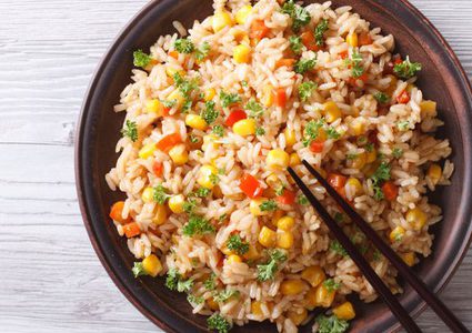 الأرز بالخضار