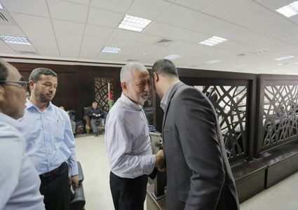 وفدا حماس والجهاد يغادران الى القاهرة