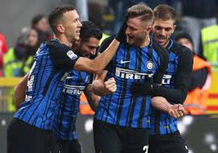 إنتر ميلان يُخطط لصفقة كبيرة من برشلونة