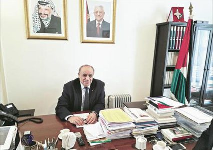 الهرفي يجتمع  مع المستشار الدبلوماسي  للرئيس  الفرنسي