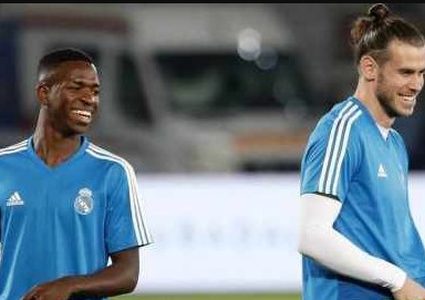 سولاري: لا مشكلة في تغيير مركز بيل وجونيور