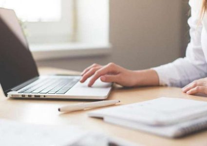 العمل تطلق مشروع "غزة الطارئ" لتشغيل 5 آلاف مواطن