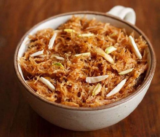 حلى الشعيرية بالقرفة