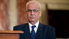 غرينبلات يهاجم عريقات مجددا ويتهمه بنشر معلومات خاطئة