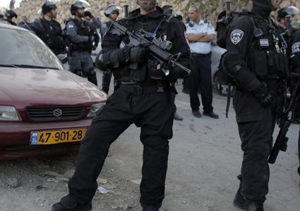 طواقم بلدية الاحتلال تقتحم بلدة سلوان