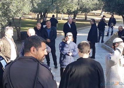 وزير بحكومة الاحتلال يقود اقتحاما للمسجد الأقصى