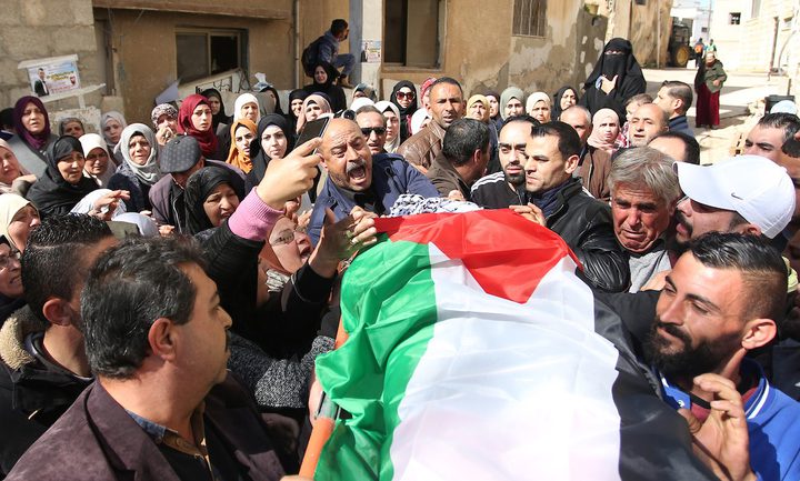 موكب جنائزي مهيب في وداع الشهيد عبد الله طوالبة في جنين