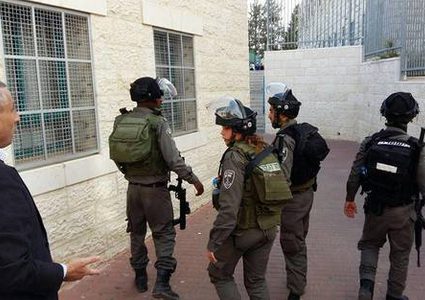 طواقم بلدية الاحتلال تقتحم بلدة سلوان