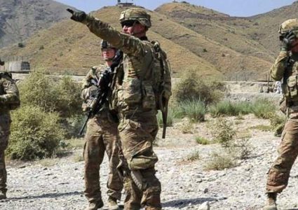 "طالبان": أميركا تعهدت خلال المحادثات بسحب نصف قواتها