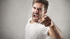 هل تريد التحكم بغضبك؟ اليك بعض الطرق التي تساعدك!