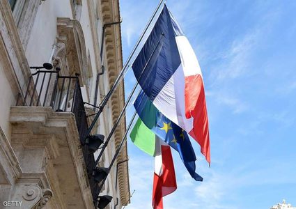 فرنسا تستدعي سفيرها في إيطاليا