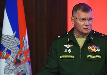 الدفاع الروسية تدعو الملحق العسكري الأمريكي لزيارتها