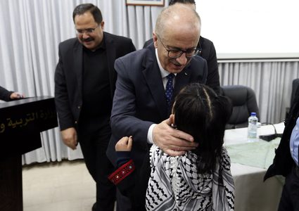 رئيس الوزراء د.رامي الحمد الله، خلال افتتاح مبنى وزارة التربية والتعليم الجديد "يافا"، صباح اليوم في مدينة رام الله.