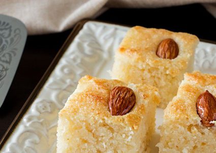 البسبوسة بالفستق الحلبي