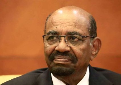 البشير: الاقتصاد وقانون "النظام العام" سبب المظاهرات