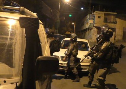 الاحتلال يقتحم سطح مرحبا وشارع القدس في البيرة