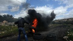 المئات يشاركون في مسيرة كفر قدوم الأسبوعية