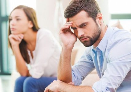 زوجي لايحب أهلي فماذا أفعل؟