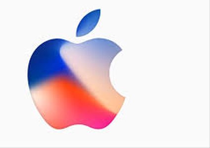 تطبيقات تسجل شاشة آيفون سرّا.. وأبل تتخذ إجراء فوريا