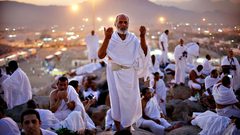 السفير اللوح: تيسير رحلات العمرة في غزة خلال أيام