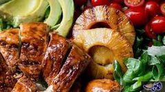 دجاج مشوي بصلصة الاناناس الحارة