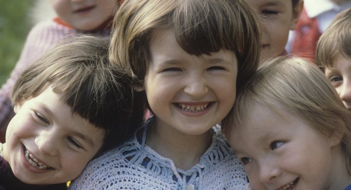 غلق غرف الأطفال أثناء نومهم يجنبهم كارثة