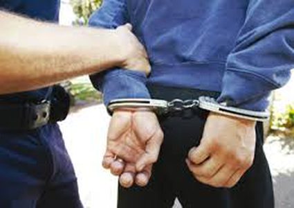 القبض على متهم بإصدار شيكات بدون رصيد