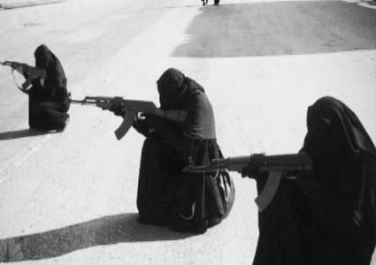 ما هي المهام الجديدة لـ " نساء داعش" ؟