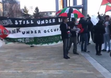 مظاهرات من داعمي فلسطين البريطانيين ضد اليوروفيجن