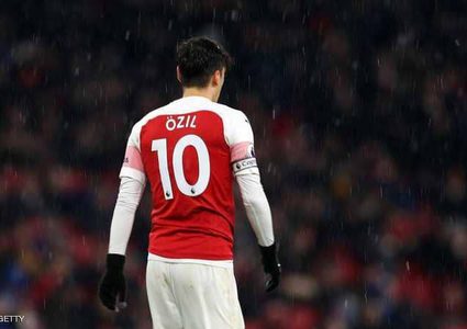 الكالتشيو مغلق في وجه أوزيل