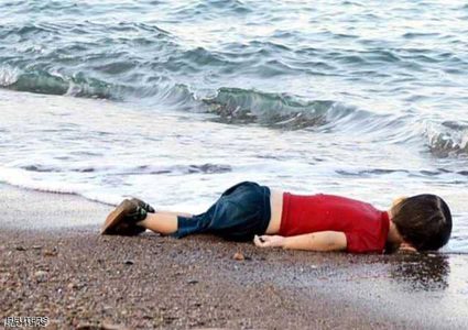 إطلاق اسم الطفل إيلان كردي على سفينة إنقاذ ألمانية